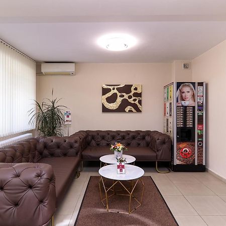 Family Hotel Madrid Sofia Zewnętrze zdjęcie