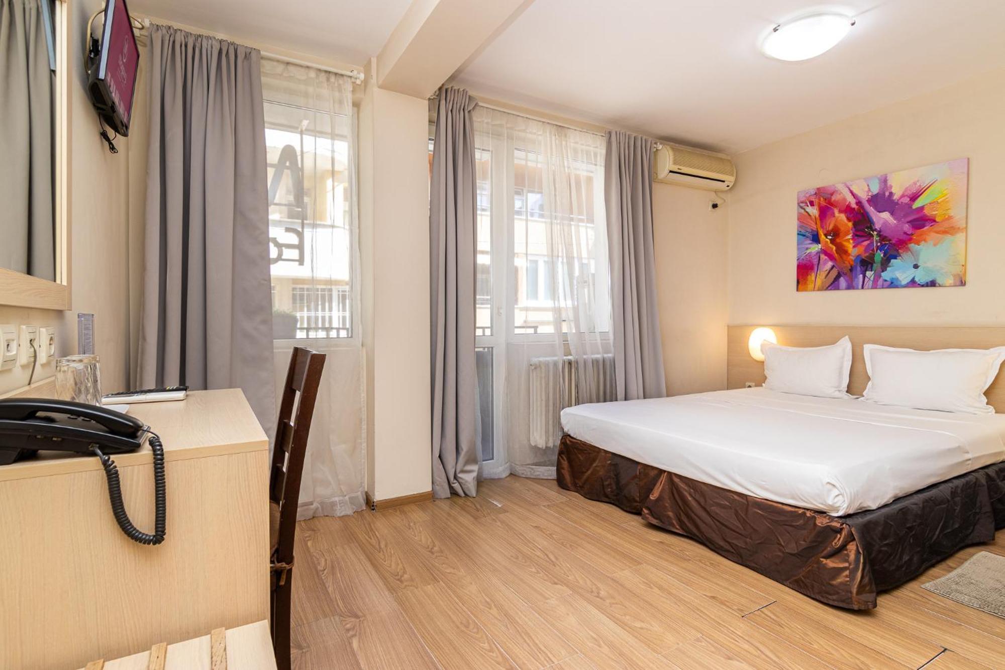 Family Hotel Madrid Sofia Zewnętrze zdjęcie