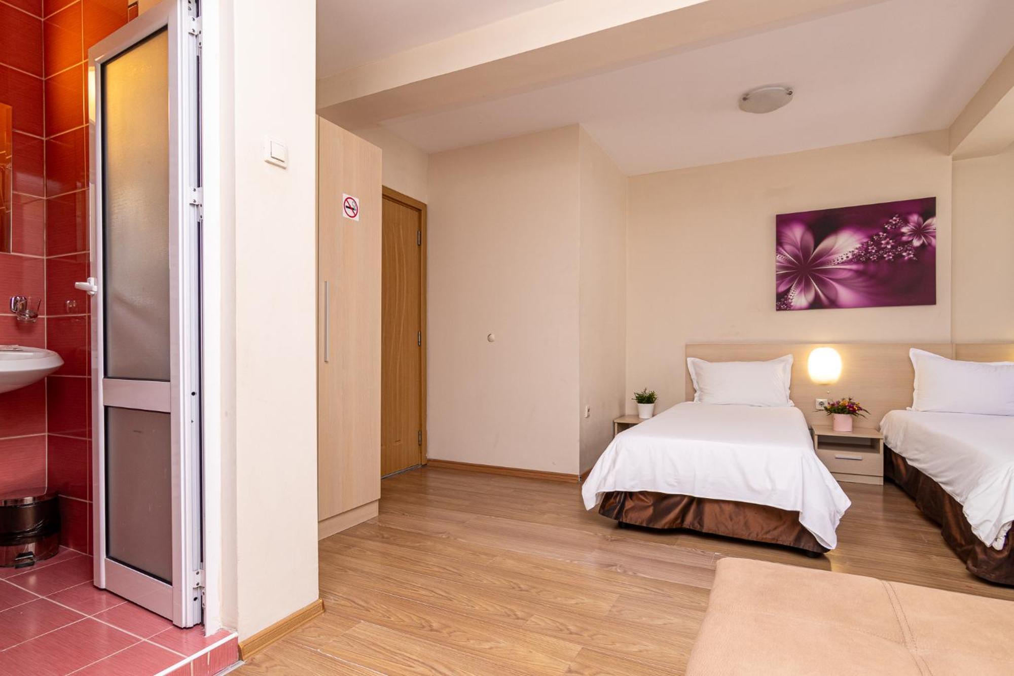 Family Hotel Madrid Sofia Zewnętrze zdjęcie