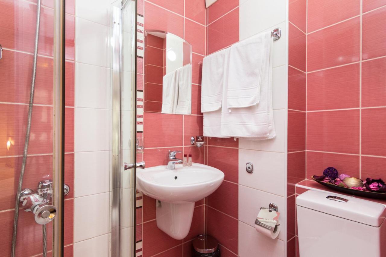Family Hotel Madrid Sofia Zewnętrze zdjęcie