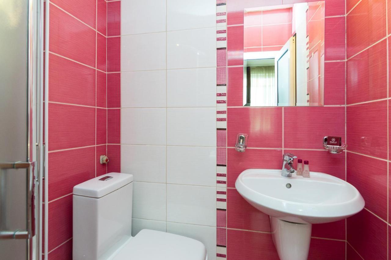 Family Hotel Madrid Sofia Zewnętrze zdjęcie